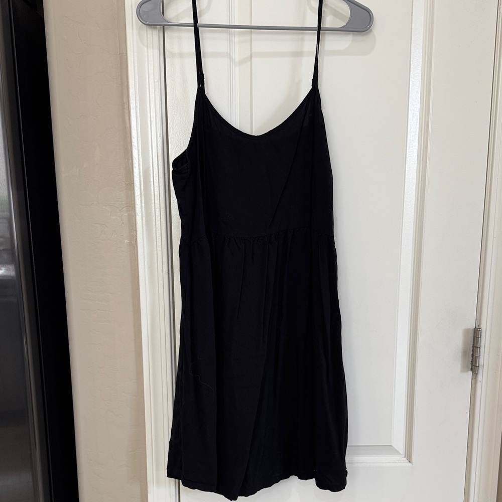 Old Navy Classic Black Mini Dress / G16